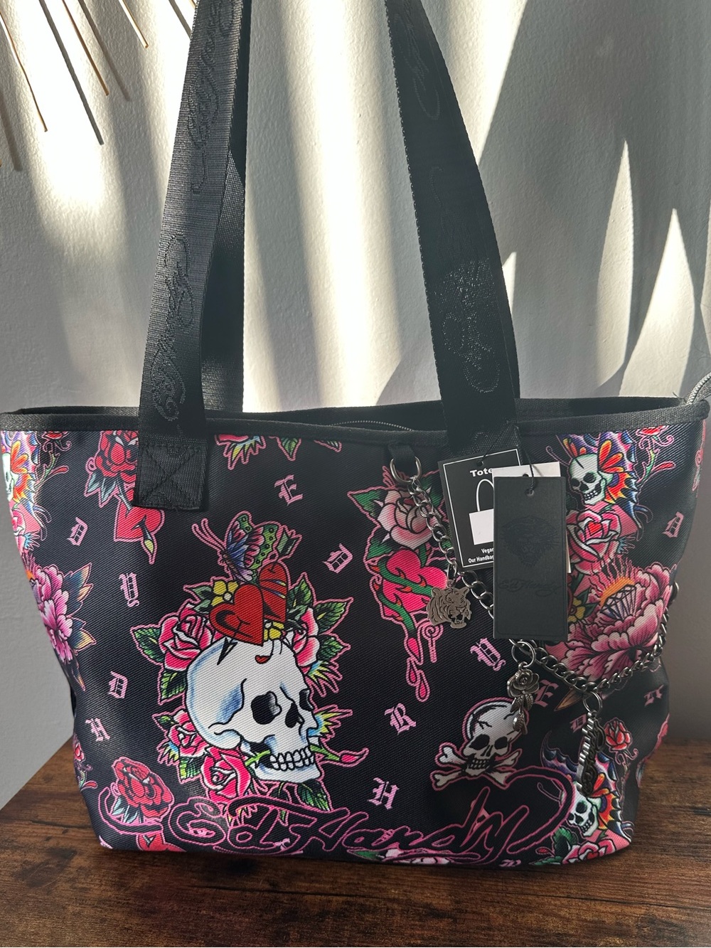 Ed Hardy Black Tote Pink & Red Skull & Rose Print Charm Chain Large Capacity NWT